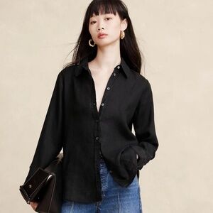 Banana Republic Perfect Linen Shirt in Black Small